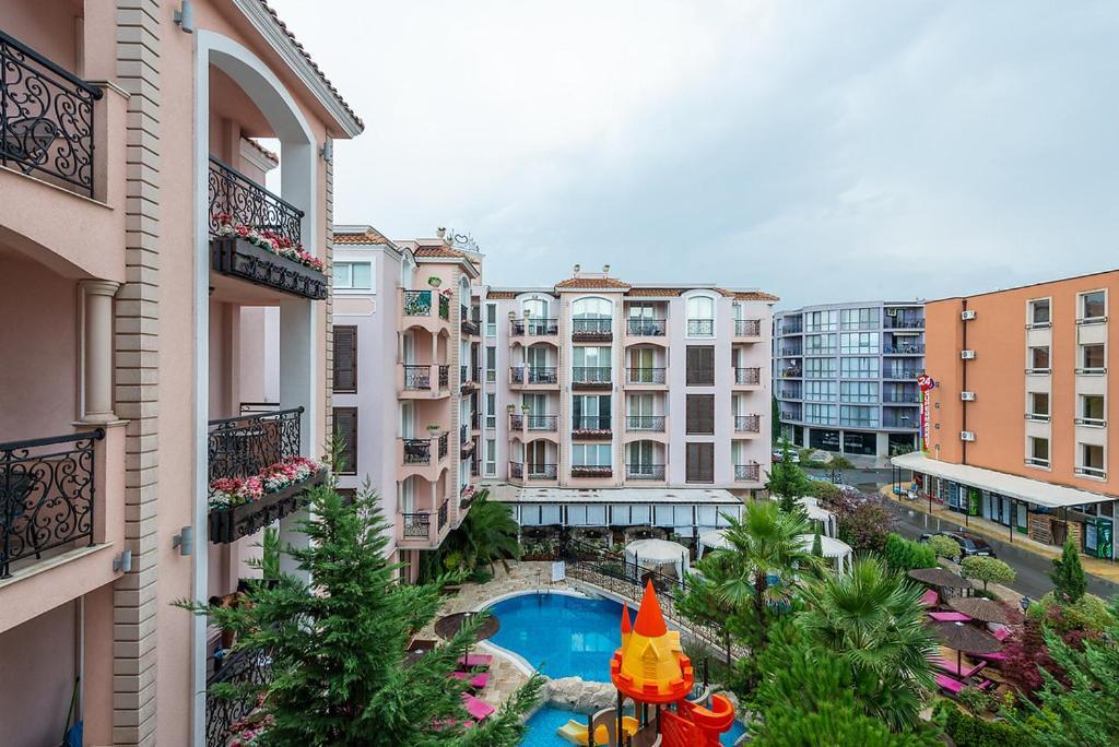 Sea Romance Aparthotel Pantai Sunny Luaran gambar
