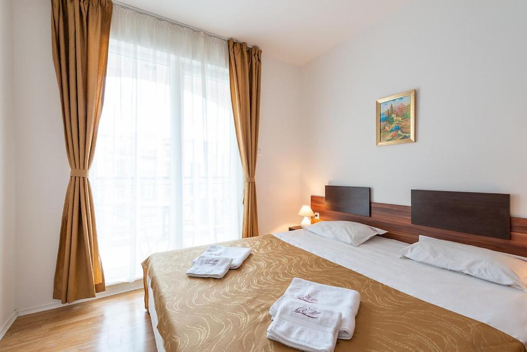 Sea Romance Aparthotel Pantai Sunny Luaran gambar